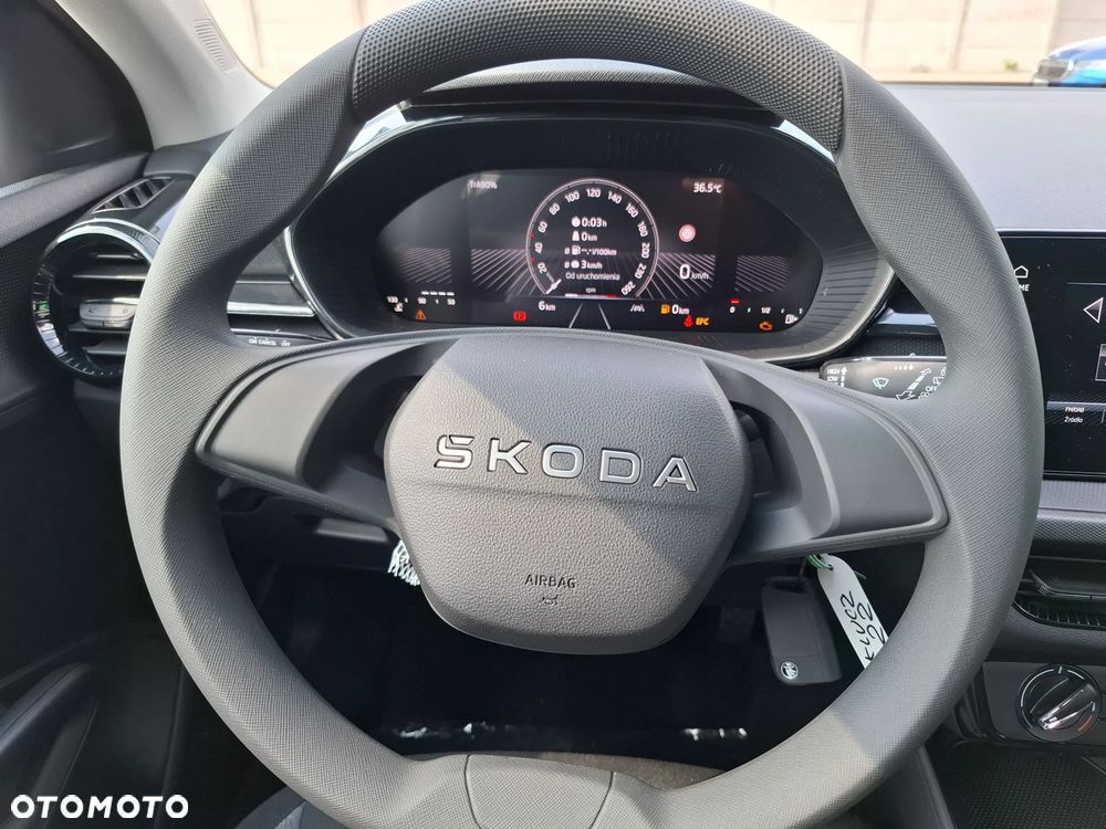 Skoda Fabia 1.0 TSI Essence - 17