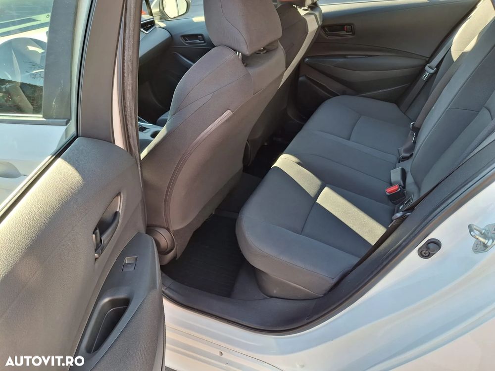 Toyota Corolla 1.8 HSD Eco - 19