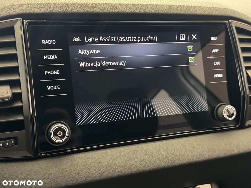 Skoda Karoq 1.5 TSI ACT Selection DSG - 35