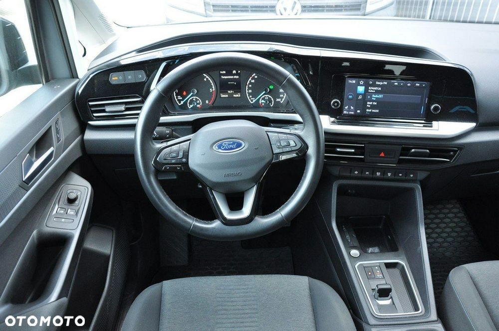 Ford Tourneo Connect Grand - 22