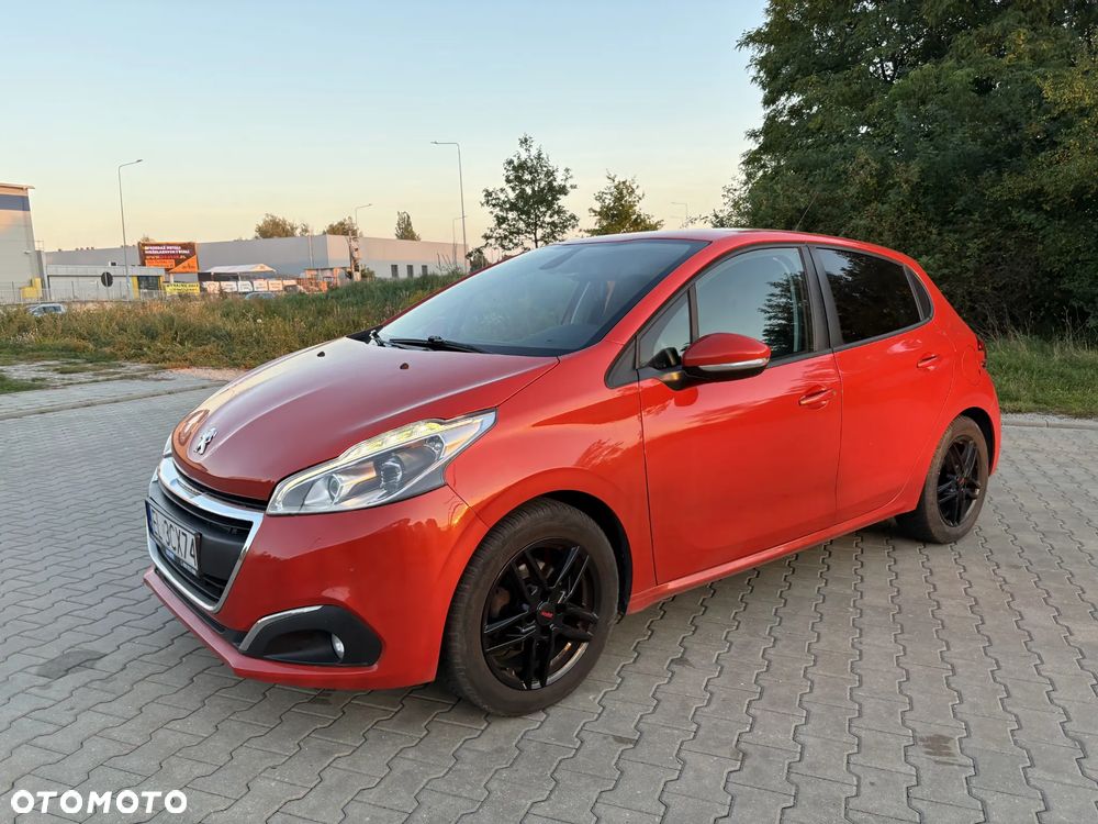 Peugeot 208 - 7