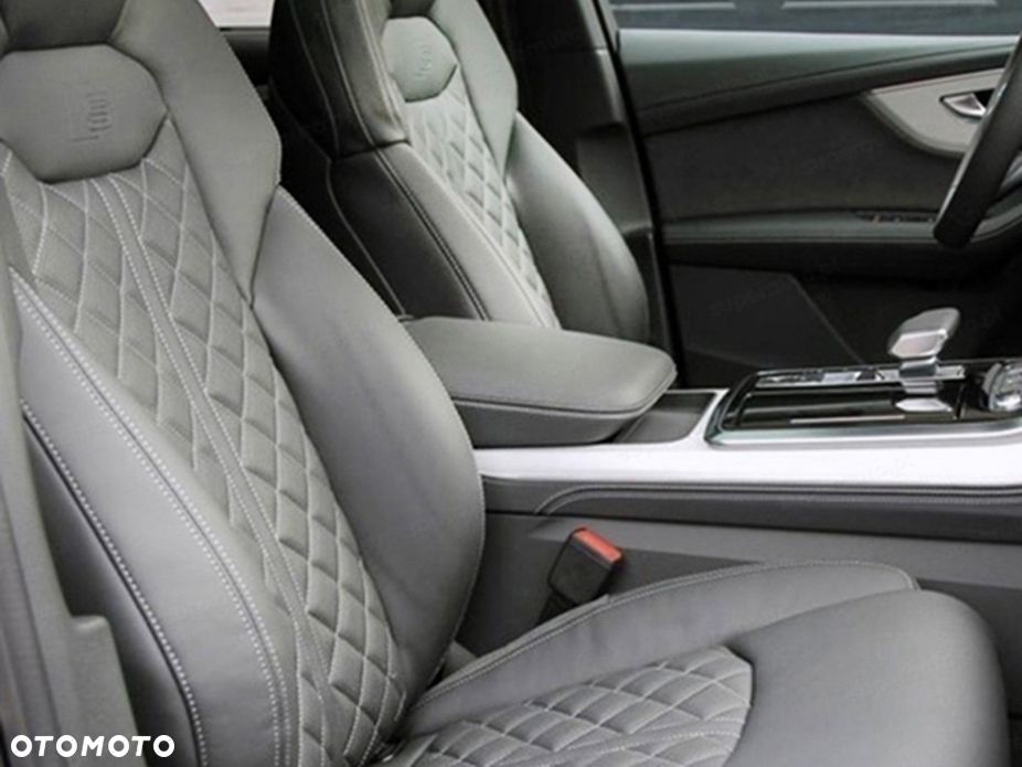 Audi Q8 - 16