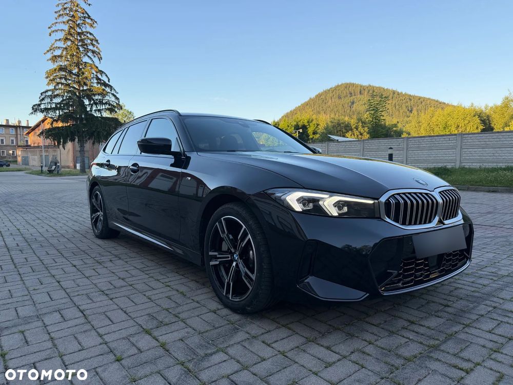 BMW Seria 3 330i xDrive M Sport - 2
