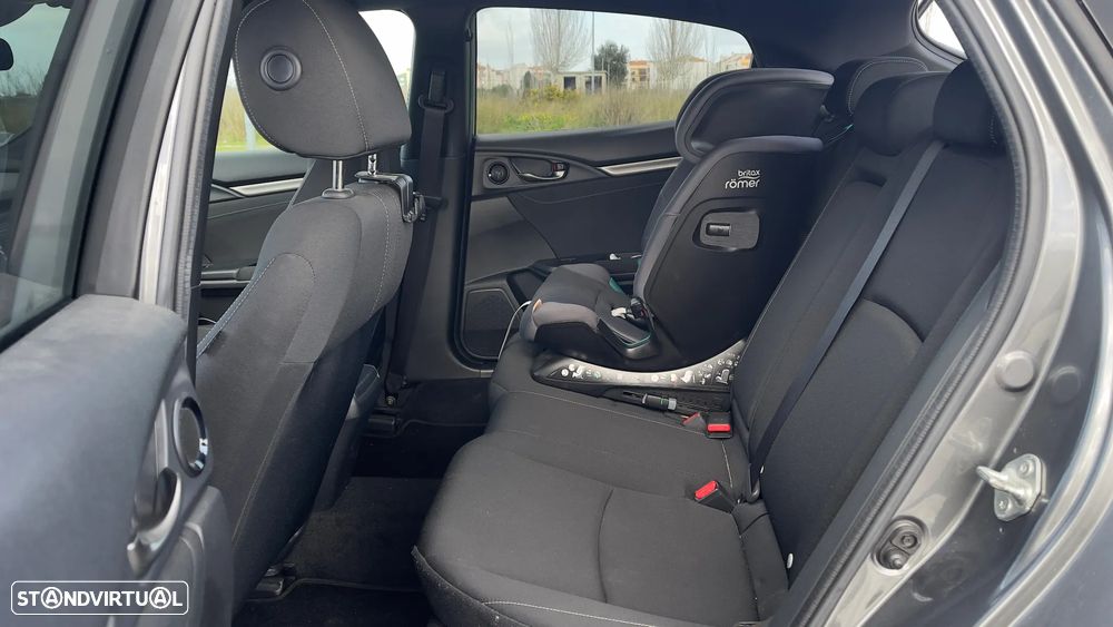 Honda Civic 1.0 i-VTEC Elegance CVT Navi - 4