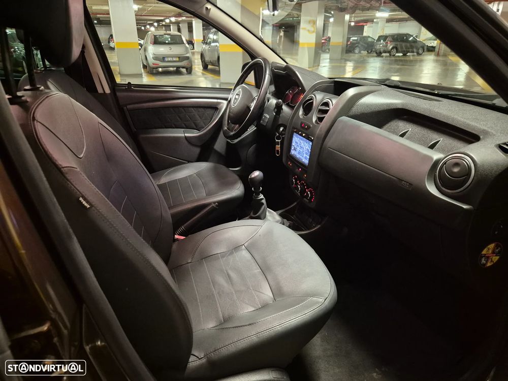 Dacia Duster 1.2 TCe Prestige - 27
