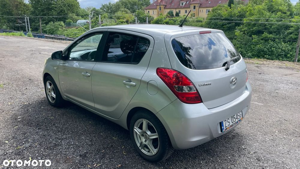 Hyundai i20 1.2 Classic - 11