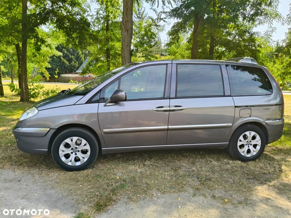 Citroën C8 HDi 165 Exclusive - 3