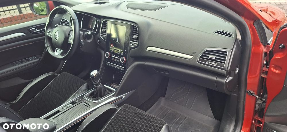 Renault Megane ENERGY TCe 130 INTENS - 10