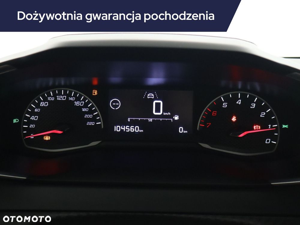 Peugeot 208 - 13