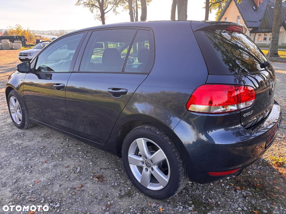 Volkswagen Golf - 17