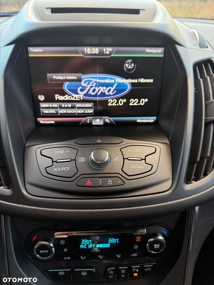 Ford Kuga 1.5 EcoBoost 2x4 Titanium - 13