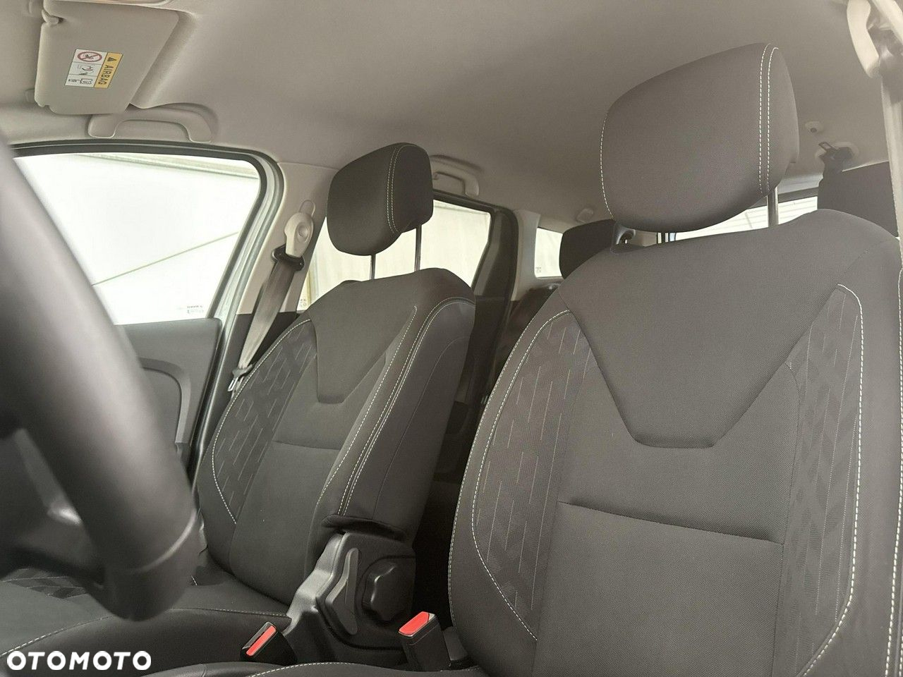 Renault Clio - 11