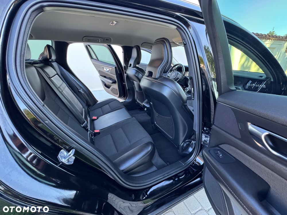 Volvo V60 - 37