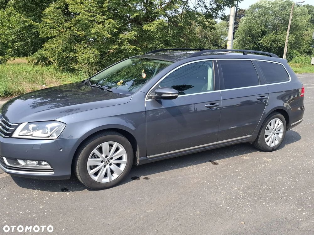 Volkswagen Passat 2.0 TDI DSG BlueMotion Technology Comfortline - 1