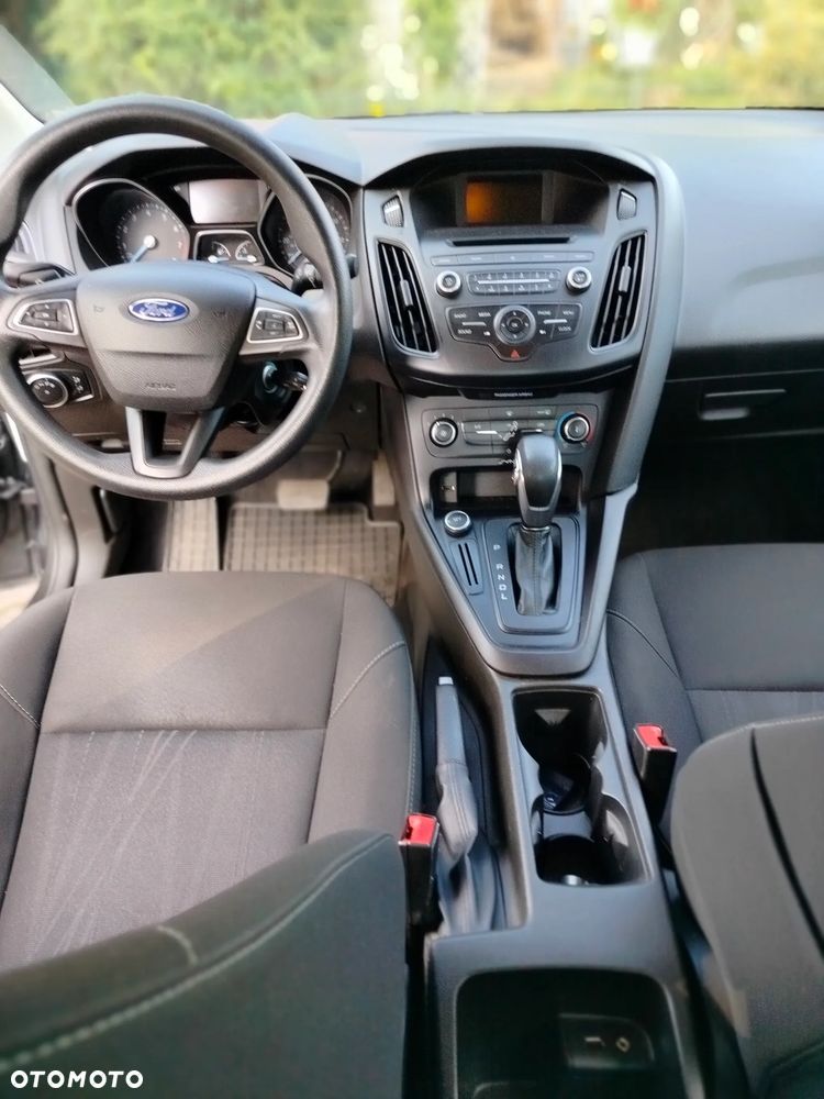 Ford Focus - 12