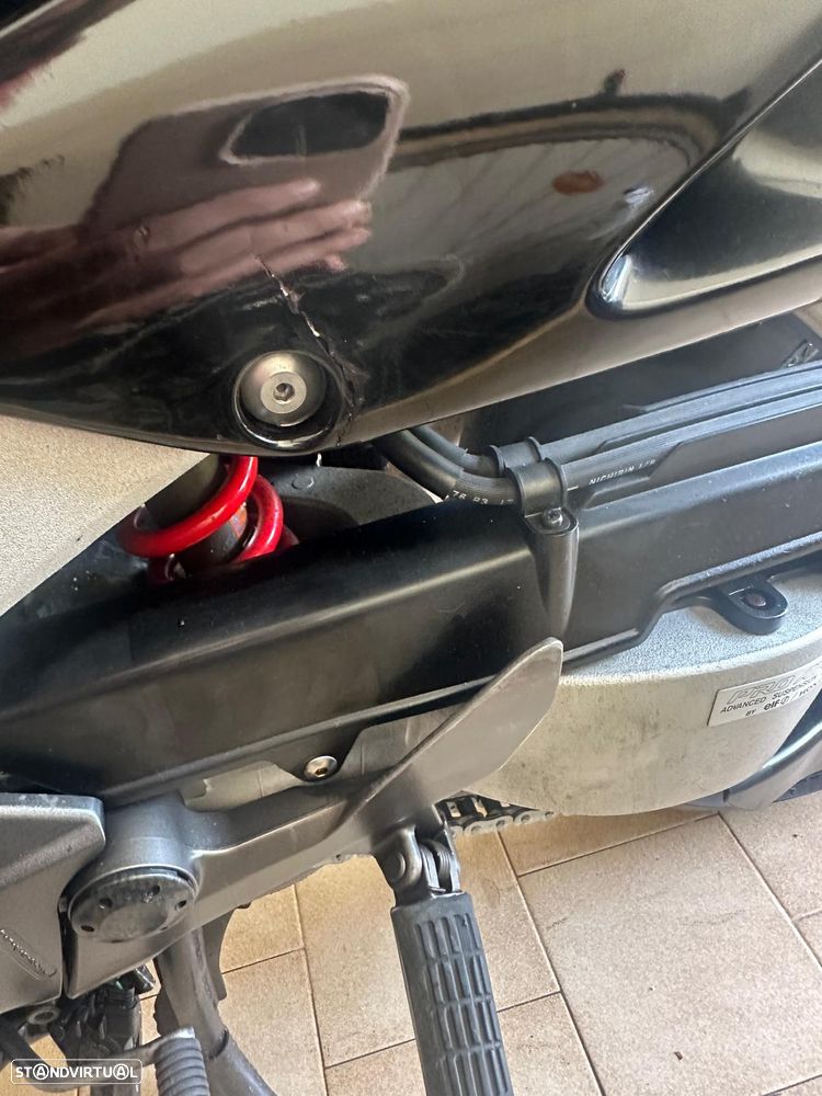Honda VFR - 9