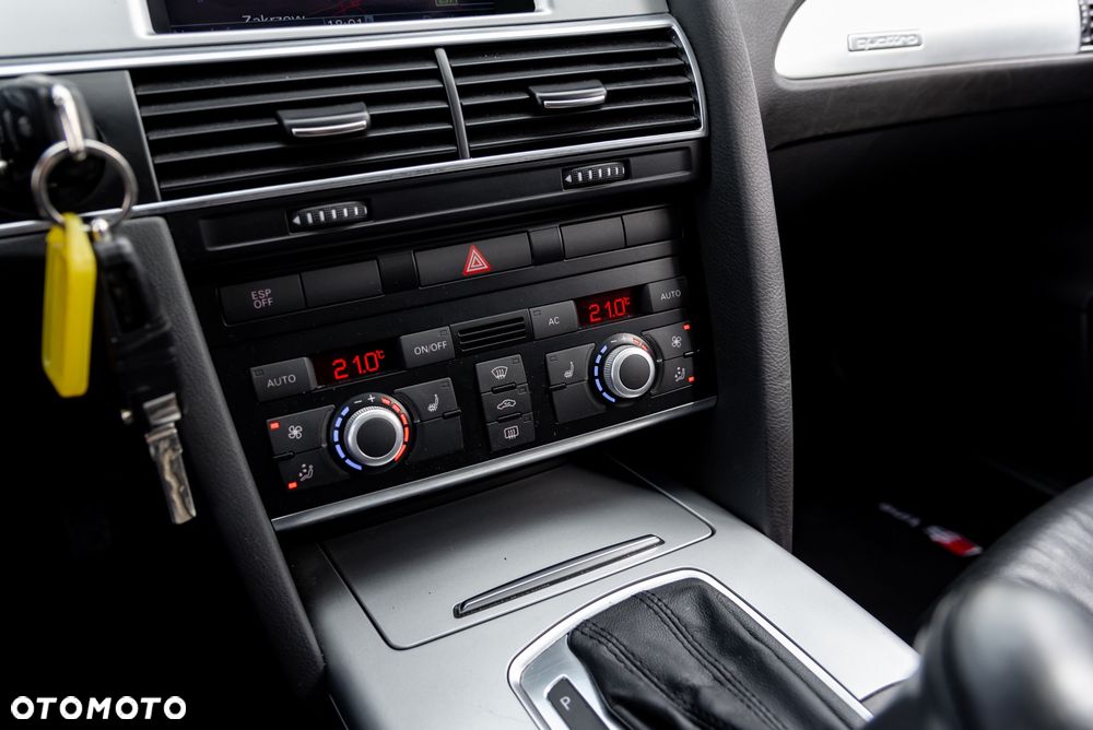 Audi A6 Avant 3.0 TDI DPF quattro tiptronic - 36