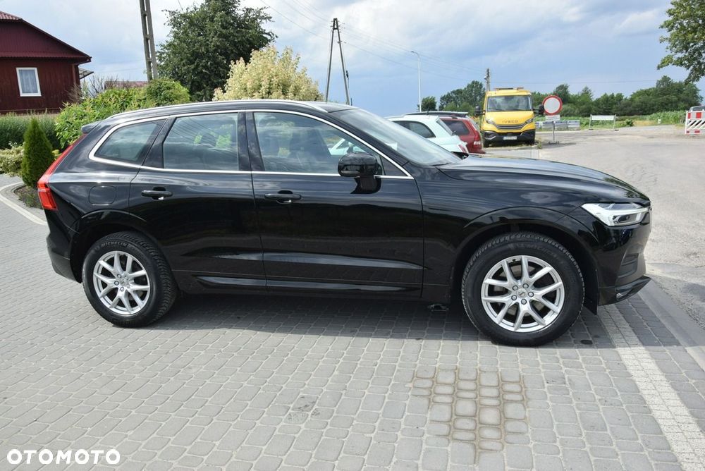 Volvo XC 60 D4 AWD Geartronic Momentum - 12