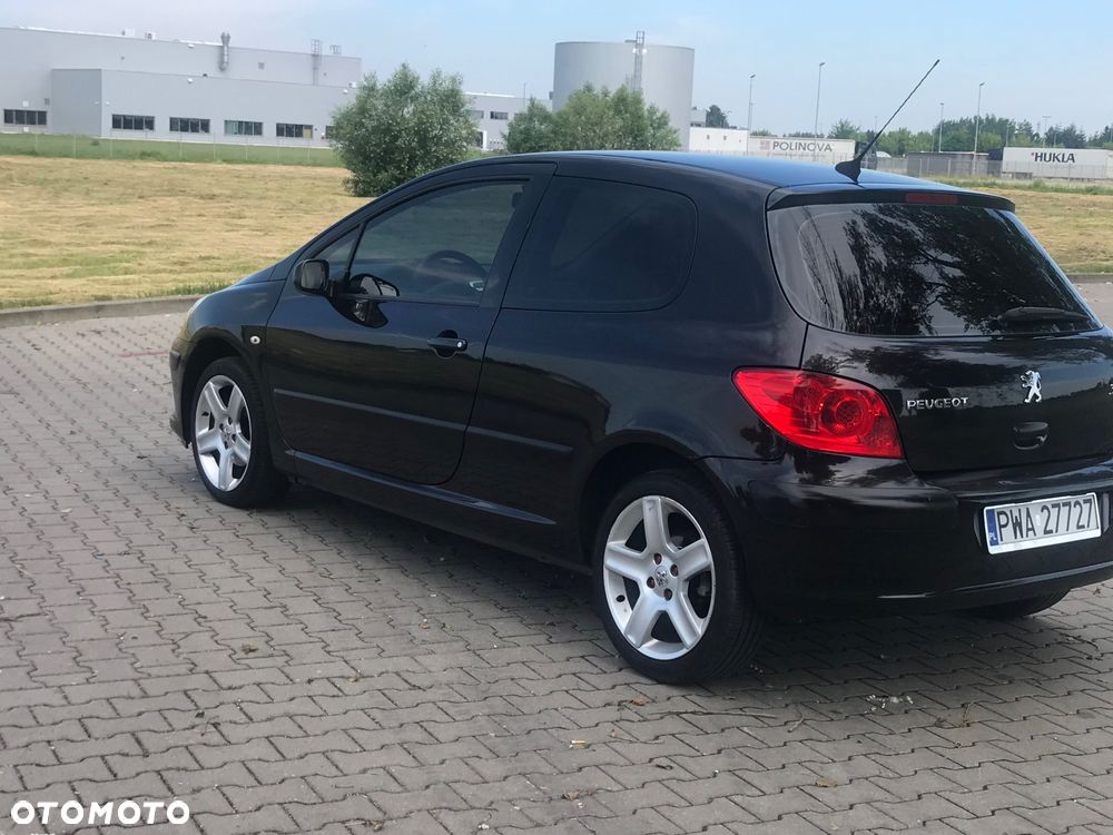 Peugeot 307 HDi 110 Sportline - 4