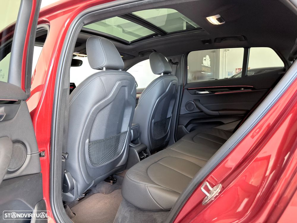 BMW X2 25 e xDrive Pack M - 29