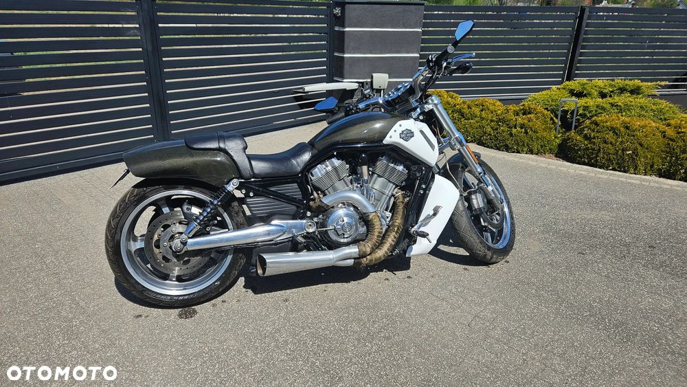 Harley-Davidson V-Rod Muscle - 20