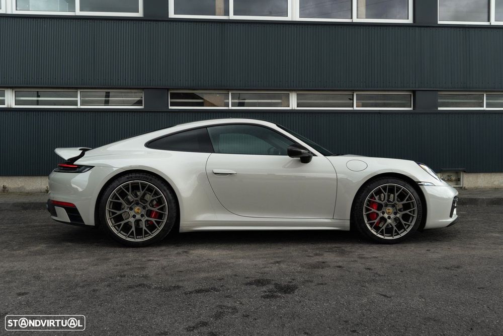 Porsche 911 (992) Carrera 4S PDK - 52