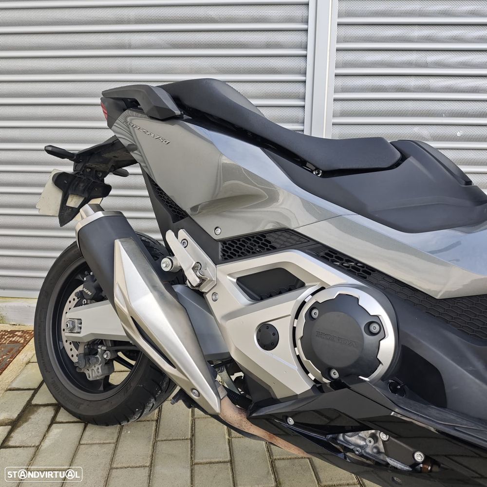 Honda Forza 750 - 10