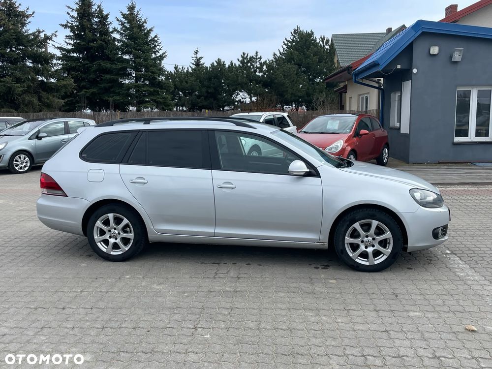 Volkswagen Golf 1.6 TDI DPF Trendline - 11