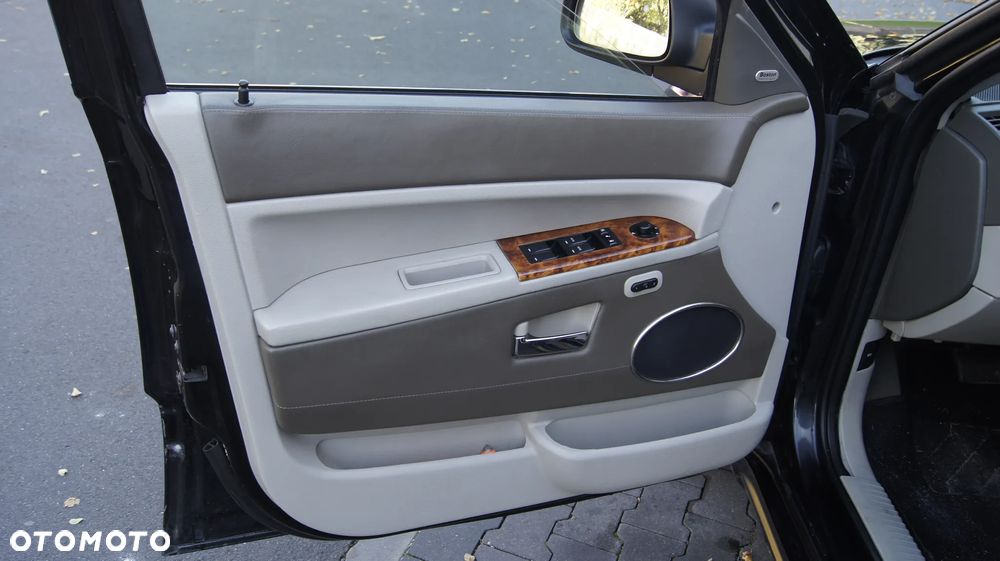 Jeep Grand Cherokee 3.0 CRD Overland - 27