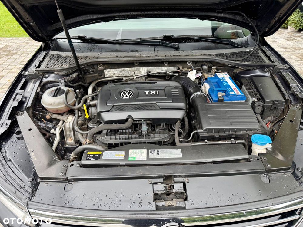 Volkswagen Passat - 6