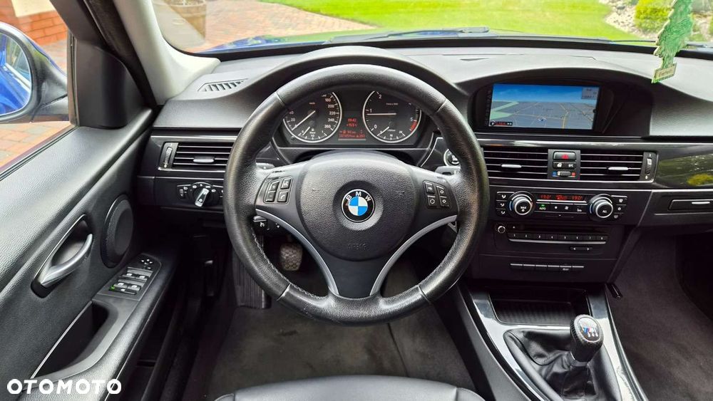 BMW Seria 3 - 14
