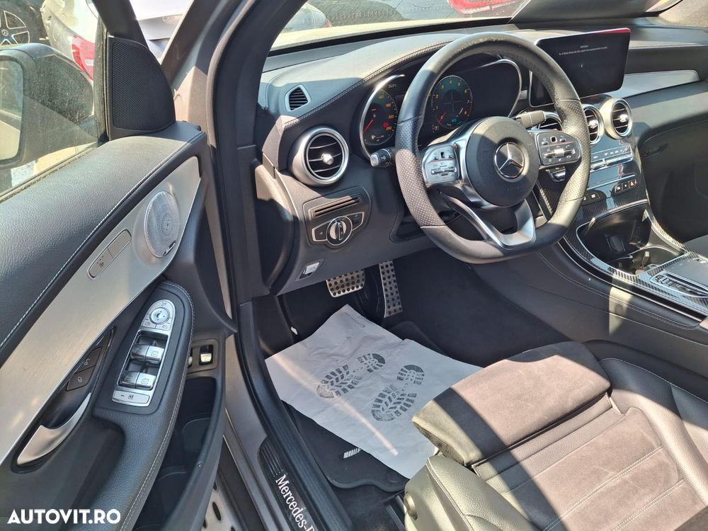 Mercedes-Benz GLC Coupe 300 4MATIC MHEV - 6