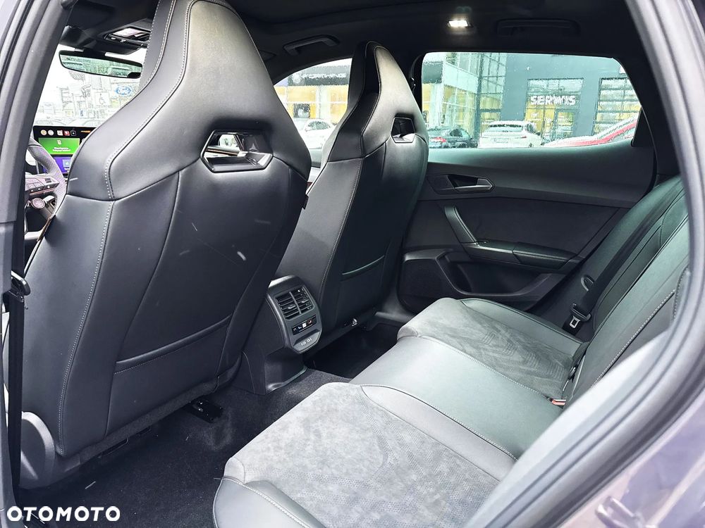 Cupra Formentor 1.5 eTSI mHEV DSG - 17