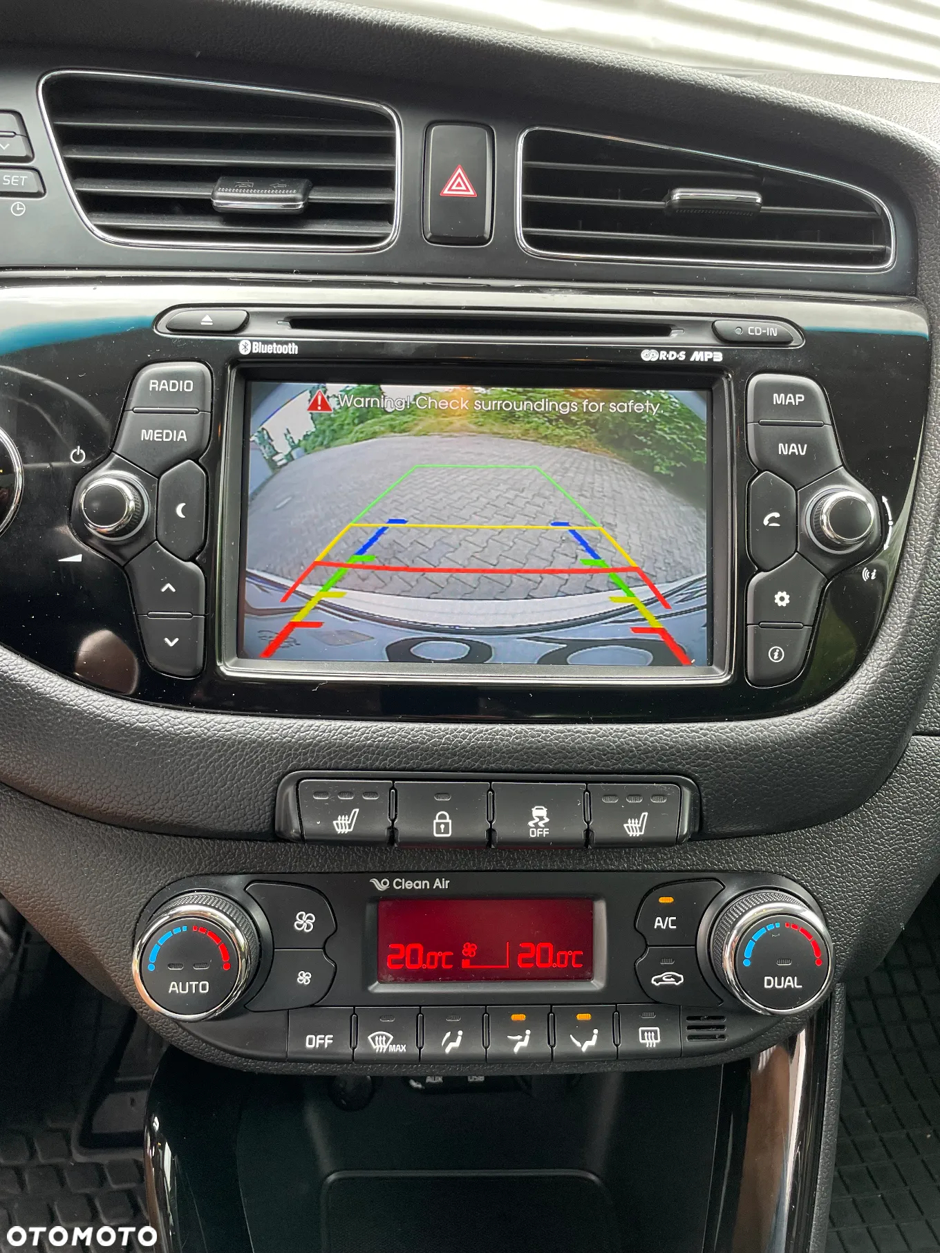 Kia Ceed Cee'd 1.6 GDI XL DCT - 26