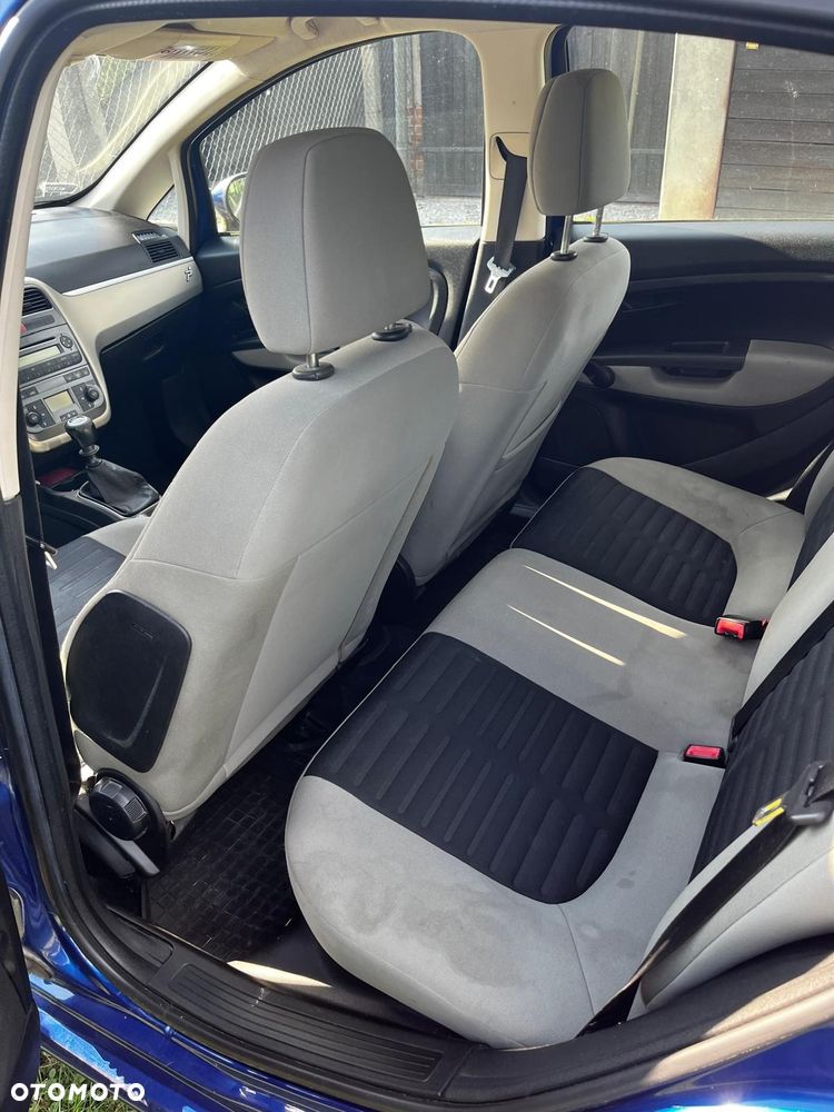 Fiat Grande Punto - 4