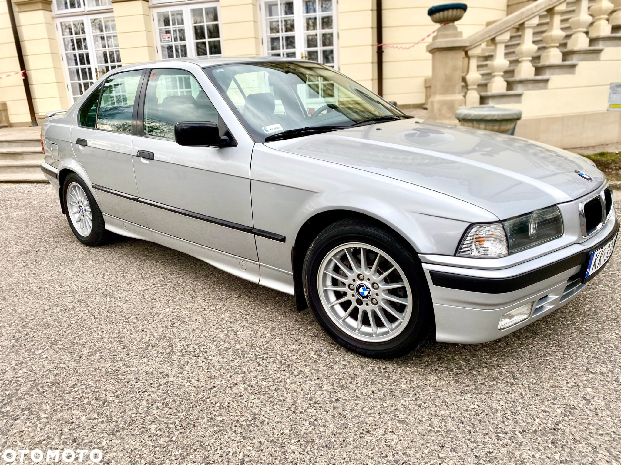 BMW Seria 3 316i Touring - 16