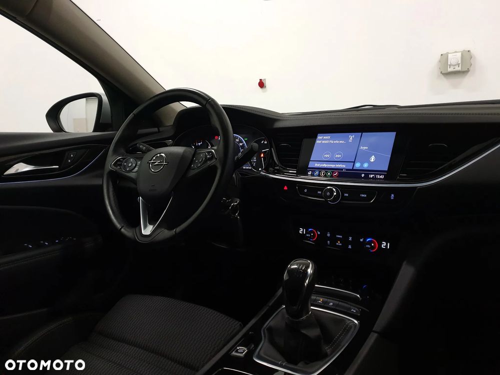 Opel Insignia 2.0 4x4 Innovation - 37
