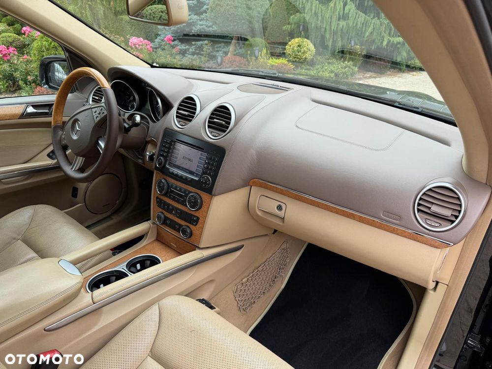 Mercedes-Benz GL 420 CDI - 17