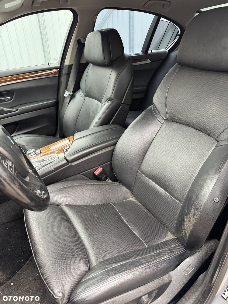 BMW Seria 5 535d - 12