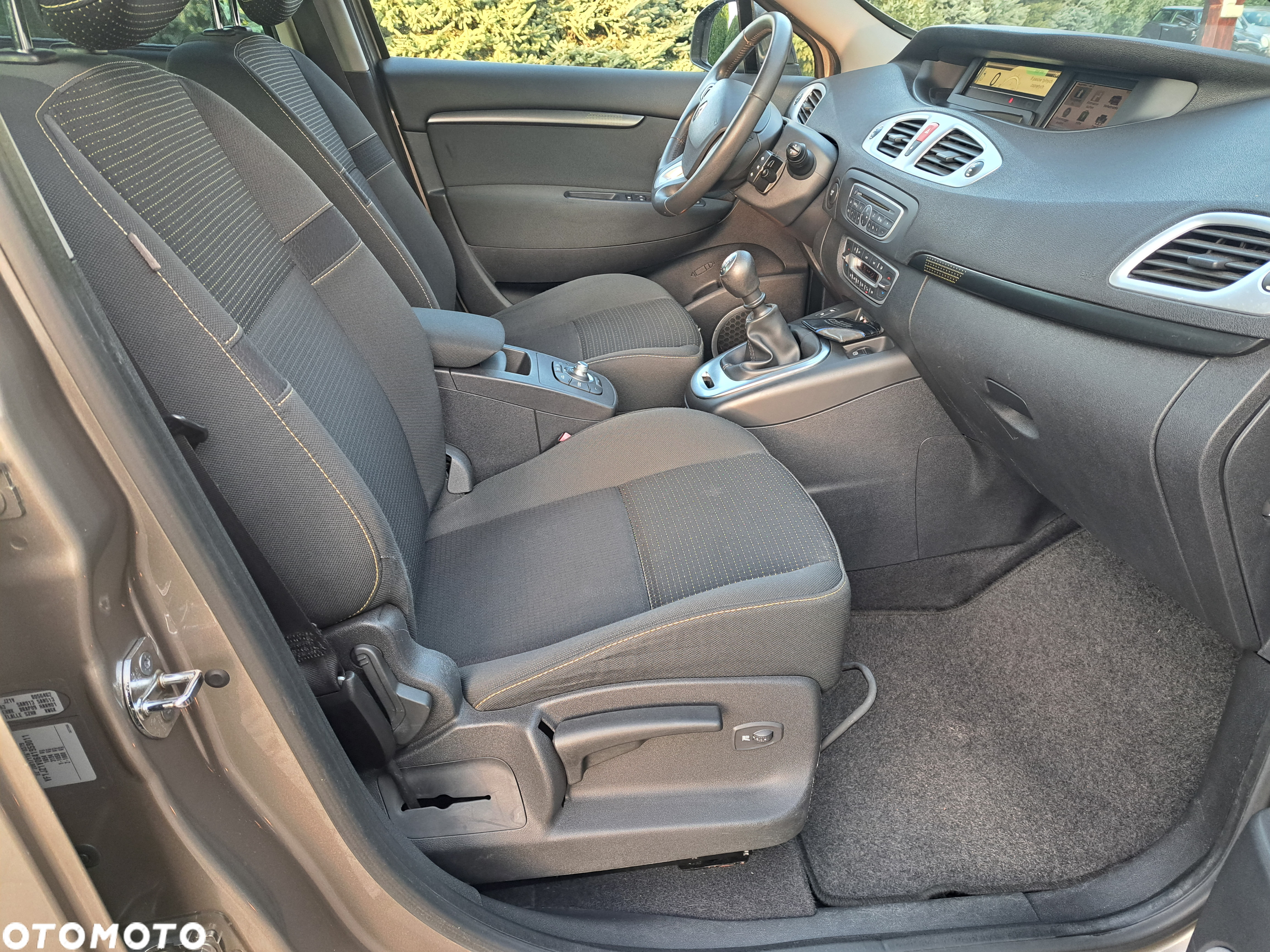 Renault Scenic 1.4 16V TCE TomTom Edition - 7