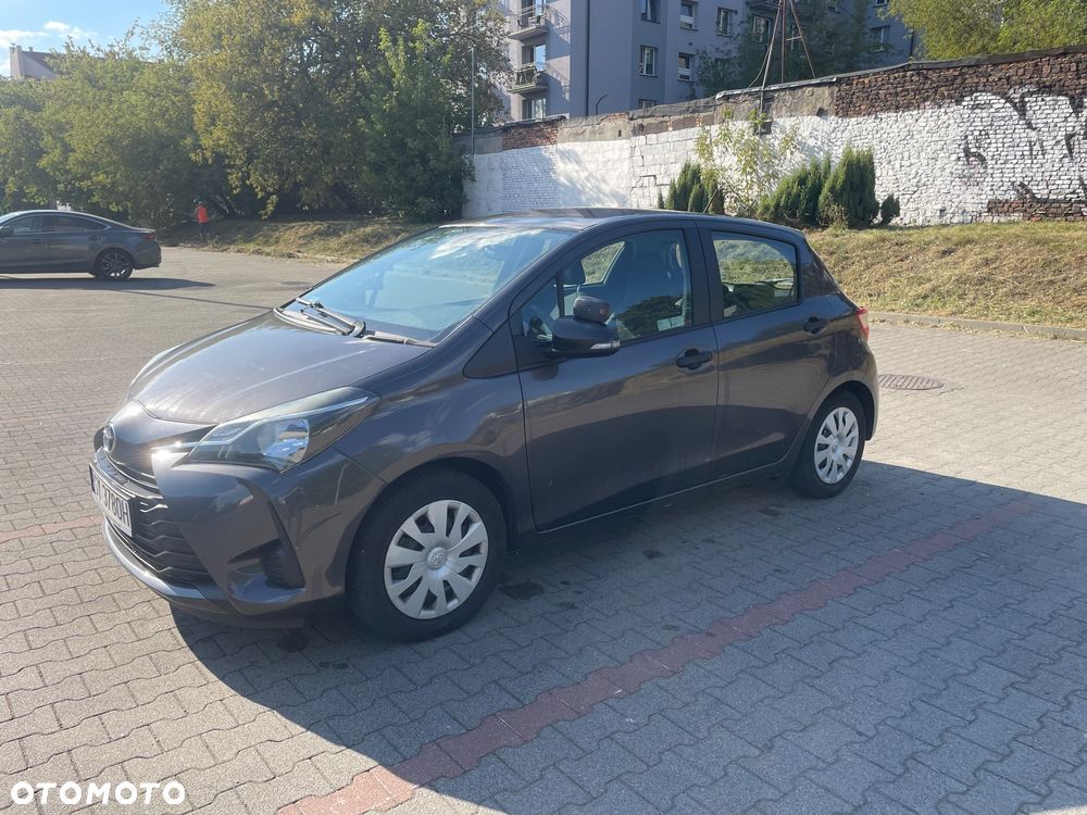Toyota Yaris 1.5 Dynamic - 4