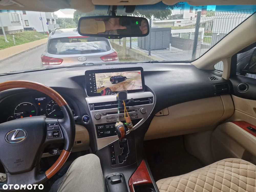 Lexus RX - 8