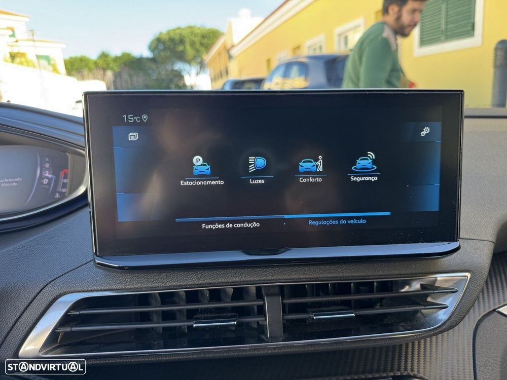 Peugeot 5008 1.2 PureTech Allure Pack - 25