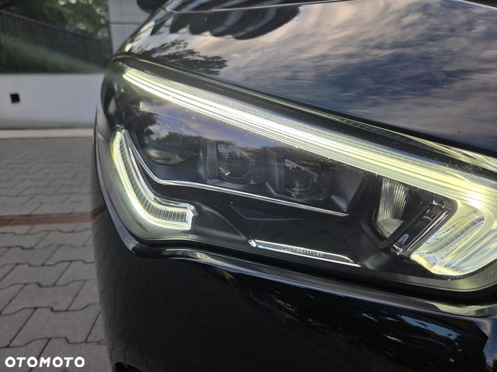 Mercedes-Benz CLA 220 4-Matic AMG Line 7G-DCT - 19
