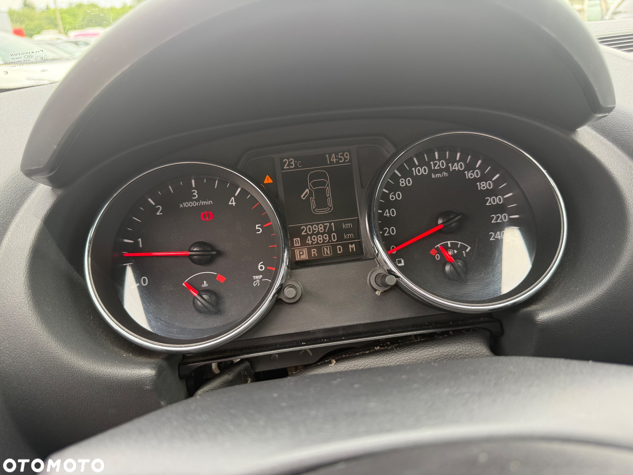 Nissan Qashqai 2.0 dCi 4x4 Tekna - 10