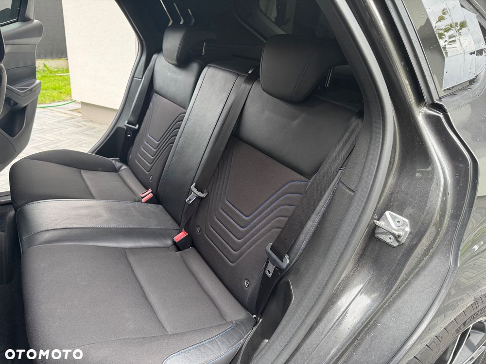 Ford Focus ST - 14