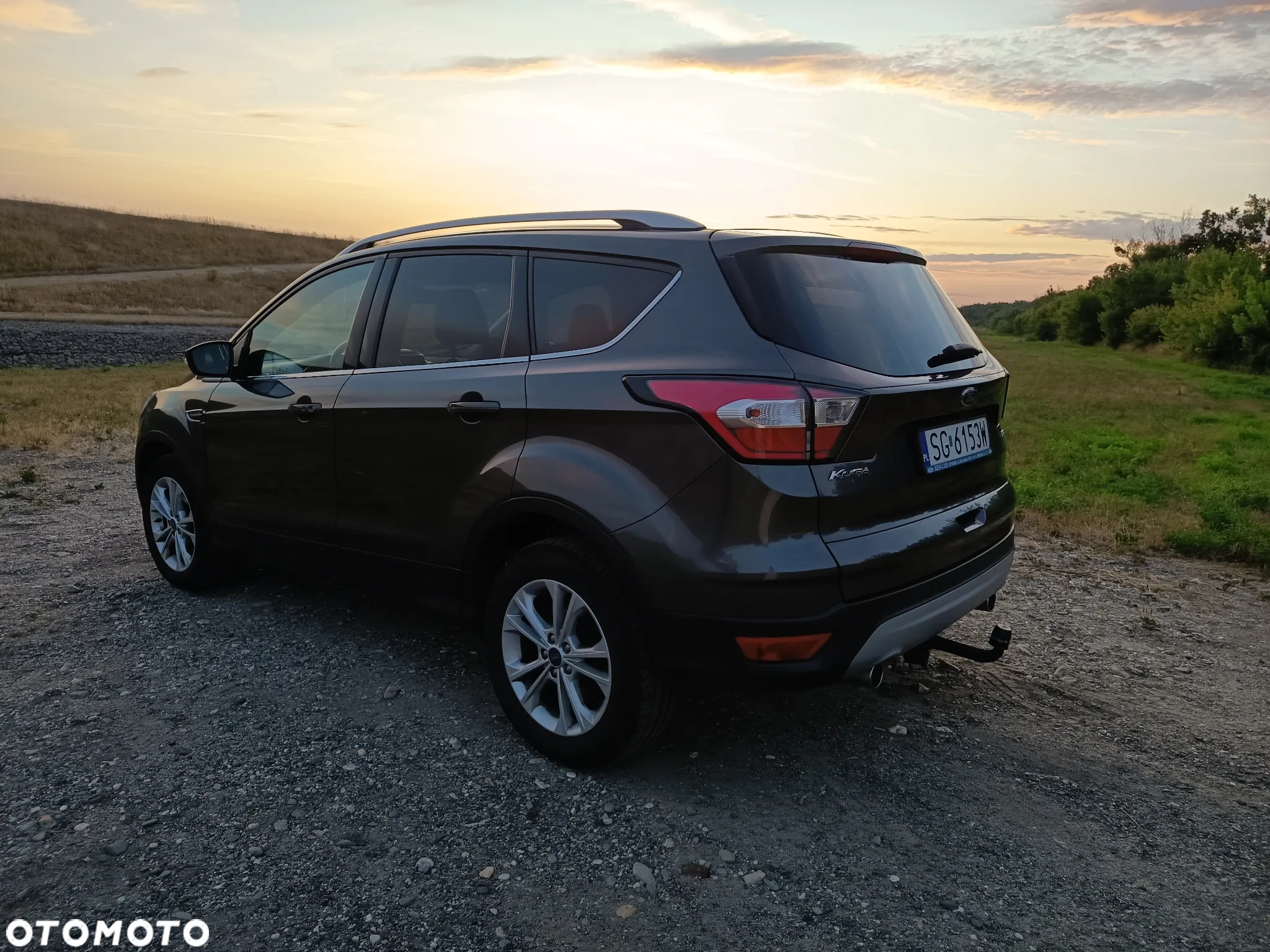 Ford Kuga - 8