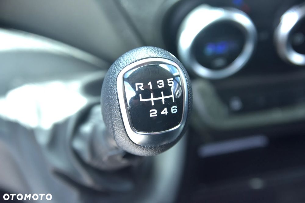 Iveco Daily 35S18H autolaweta z kabina sypalną 3,5t na haku POLMAR - 20