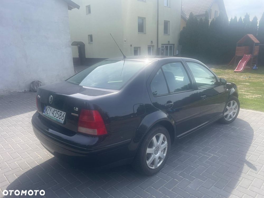 Volkswagen Bora Variant 1.6 Automatik - 3