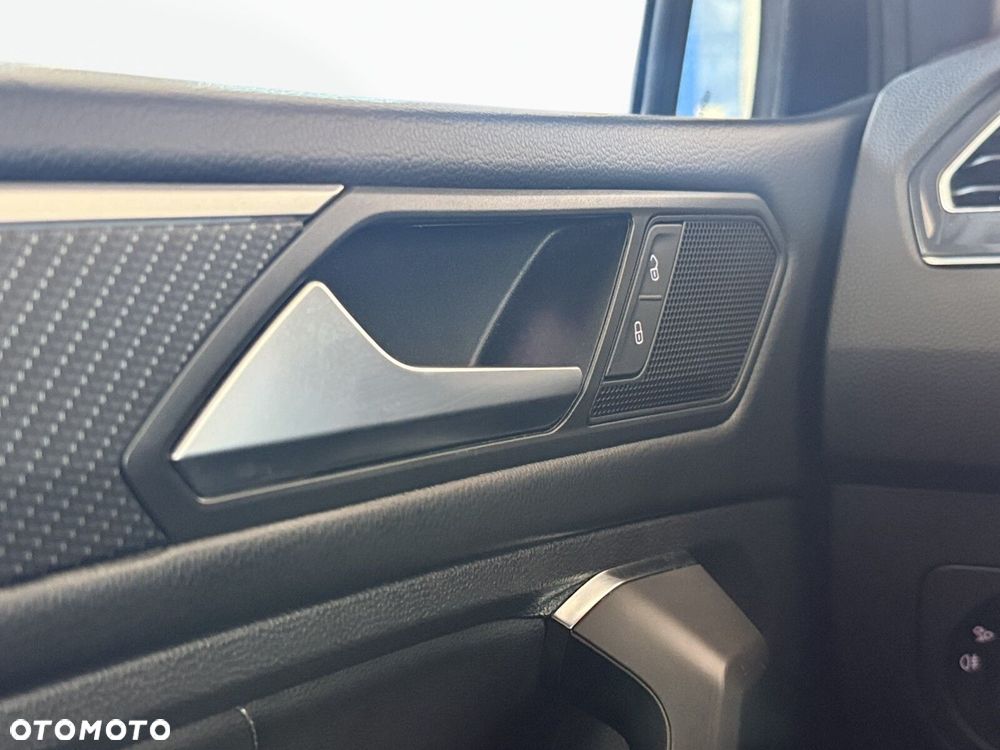 Volkswagen Tiguan Allspace - 36